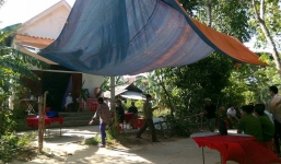 Nhận tội giết chồng khi mở nắp áo quan